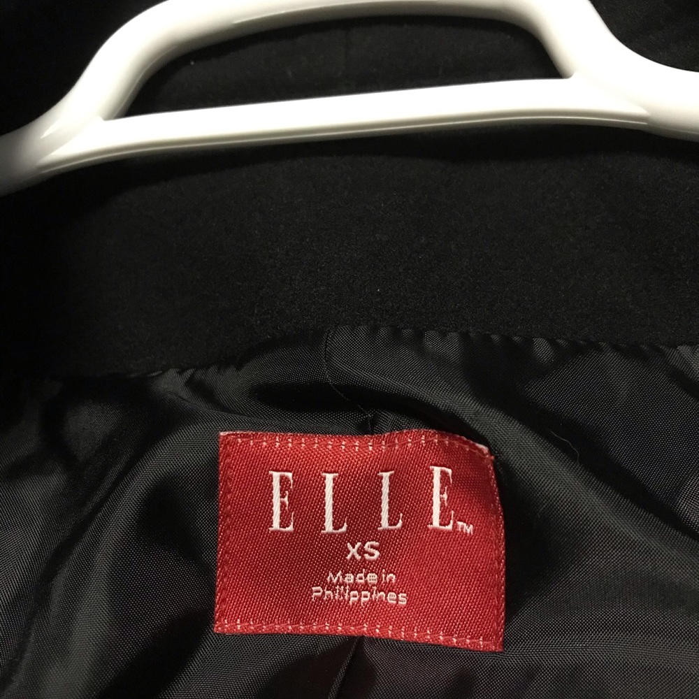 Coat - Picture 5 of 8